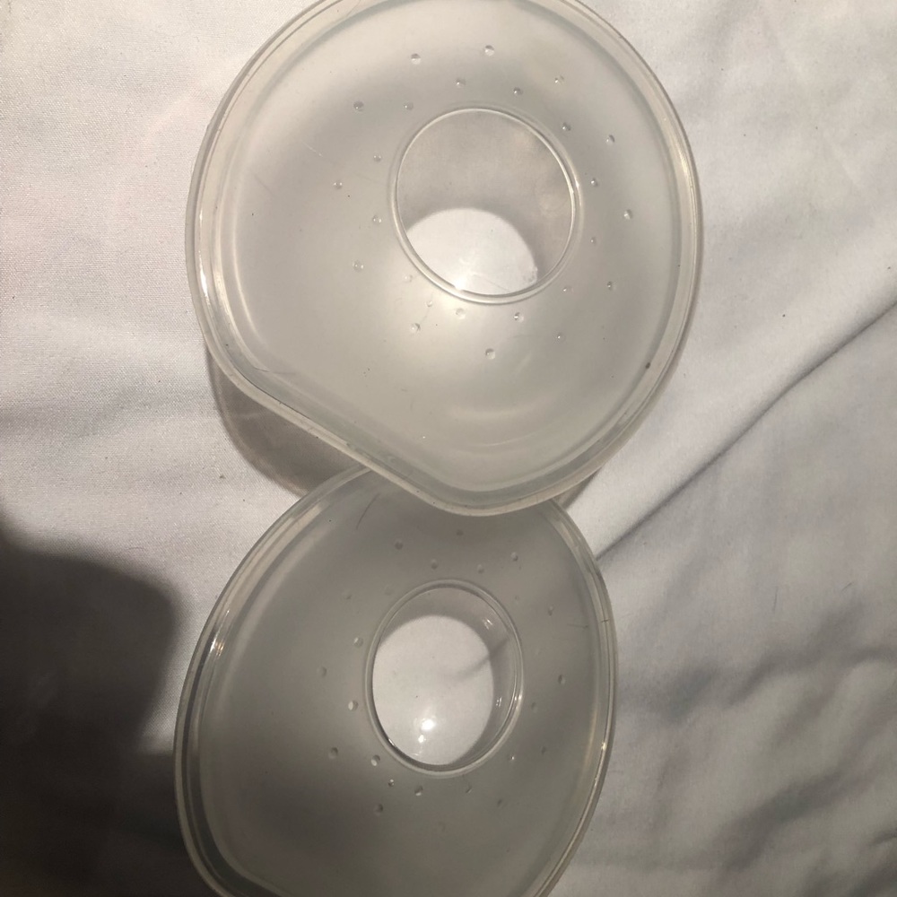 Breast milk collection cups